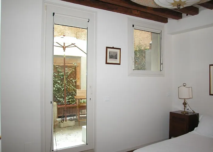 Al Pozzo Dei Scoacamini, 100 M From San Marco, Ground Floor Appartement *