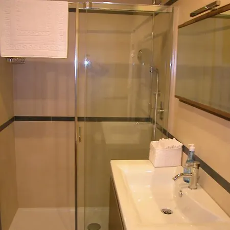 Апартаменты Al Pozzo Dei Scoacamini, 100 M From San Marco, Ground Floor Венеция