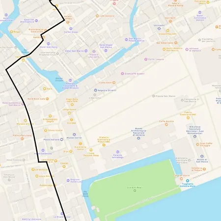 Апартаменты Al Pozzo Dei Scoacamini, 100 M From San Marco, Ground Floor